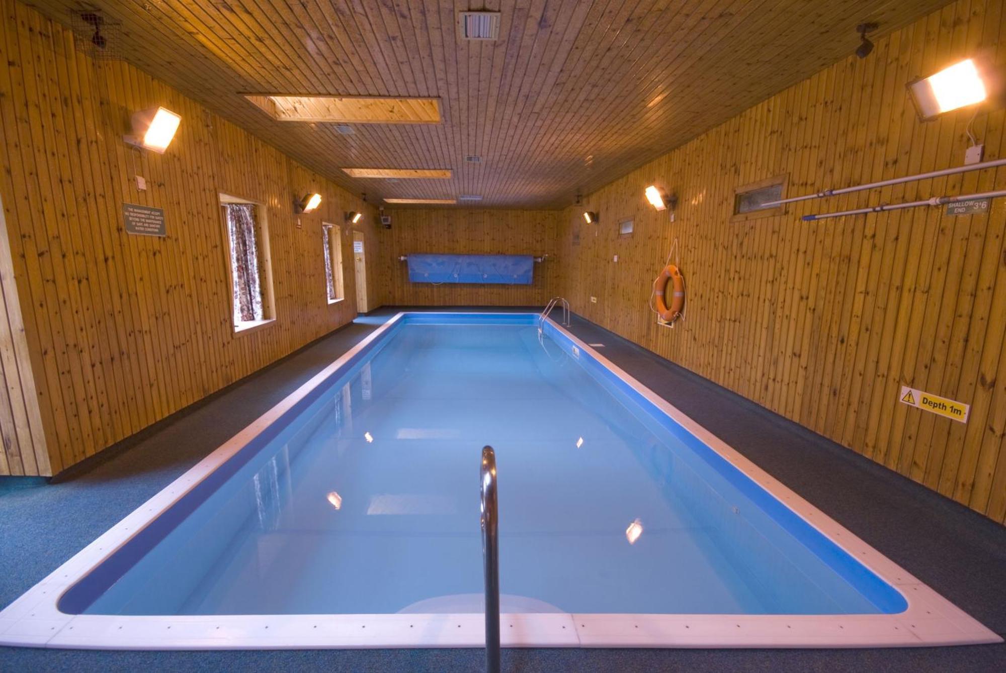 Woodland Lodge Tomich Extérieur photo